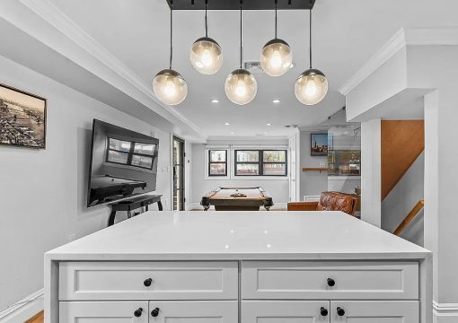 Private Gated Home in Williamsburg *15 Minutes from Manhattan*