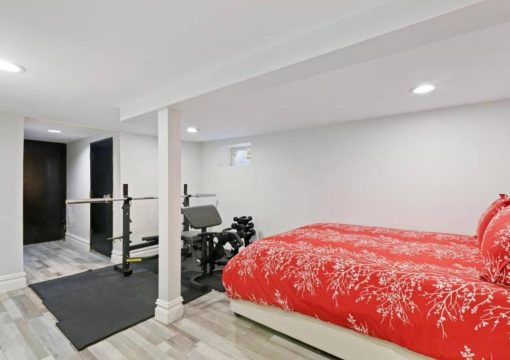 PRIVATE HOT TUB-Private Gated Sailor Moon House in Williamsburg w GYM