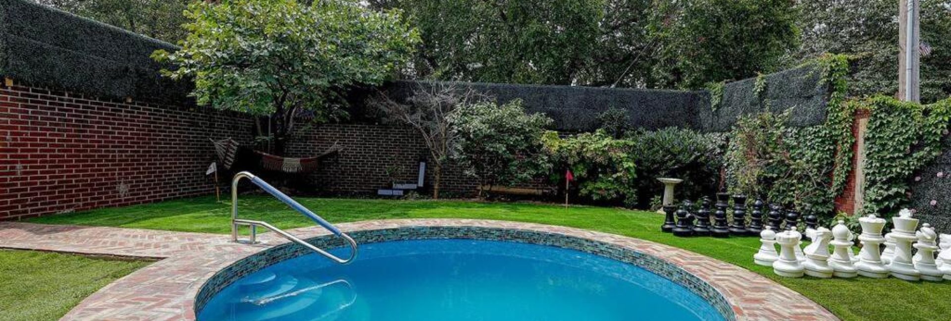 PRIVATE HEATED POOL with CITY views and GYM!