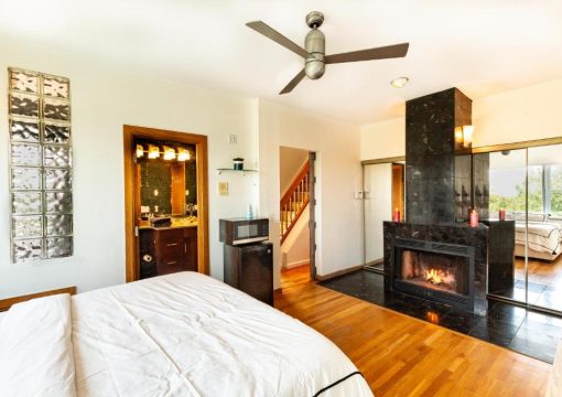 PRIVATE HEATED POOL with CITY views and GYM!