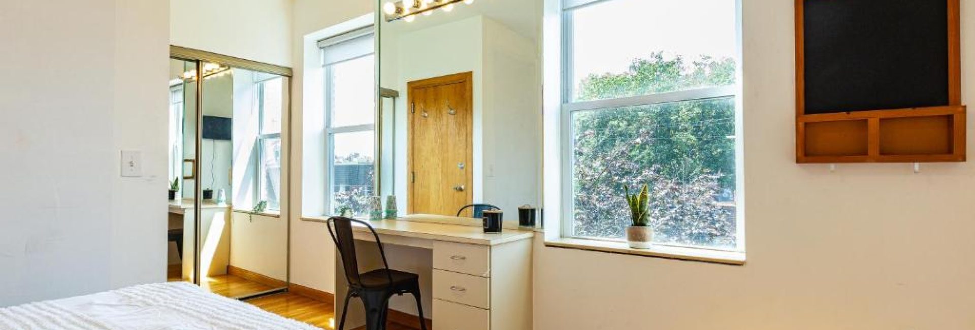 PRIVATE HEATED POOL with CITY views and GYM!