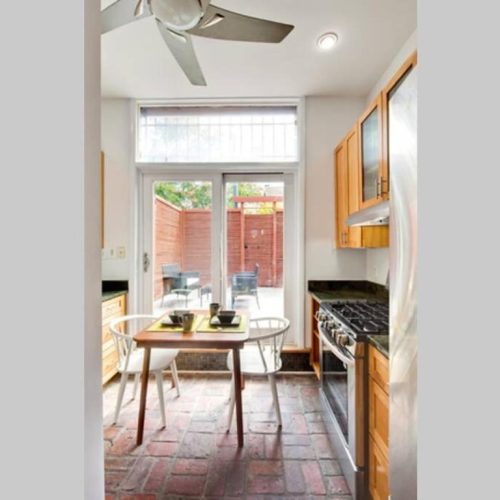 The Art Suite with PRIVATE HOT TUB – Capital Hill DC