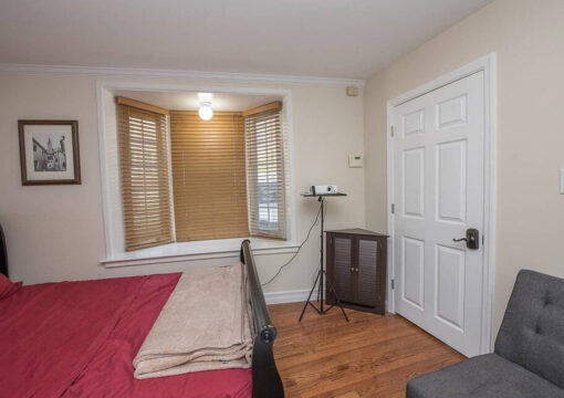 Pool Table Room – Queen Village