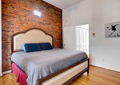 The Londoner Flat – Capital Hill DC